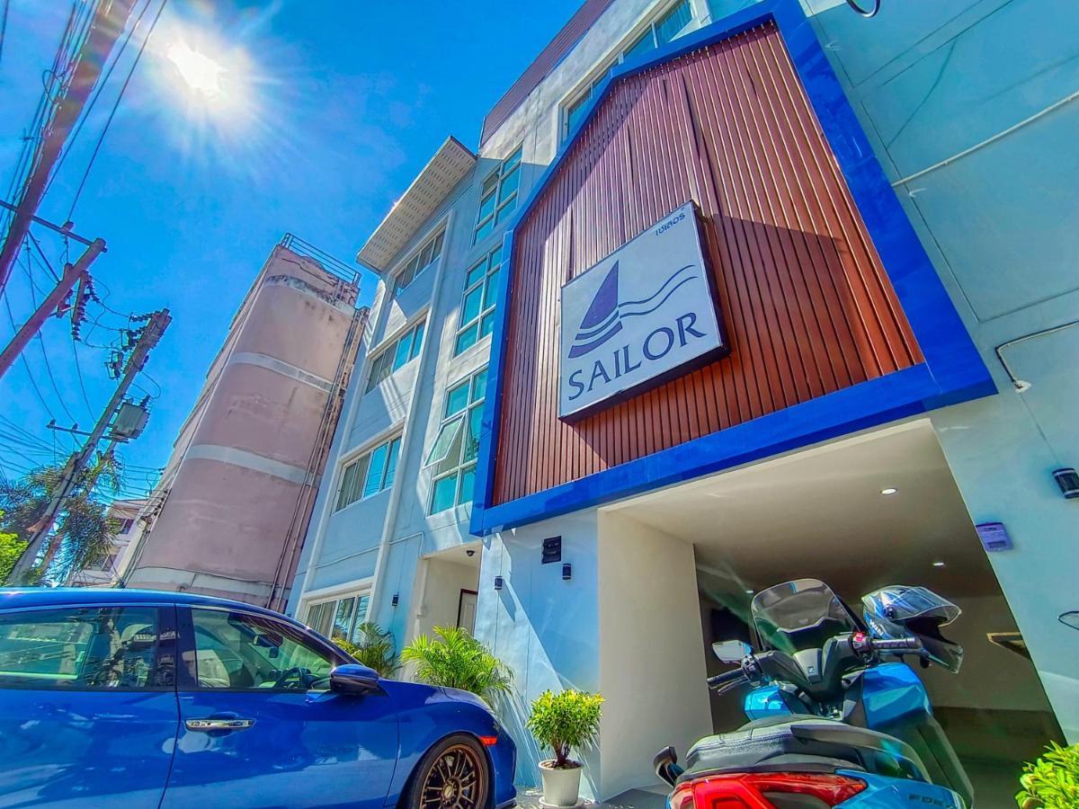Sailor Hotel Pattaya Exterior foto